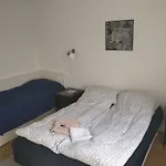Qstay Bed & Breakfast